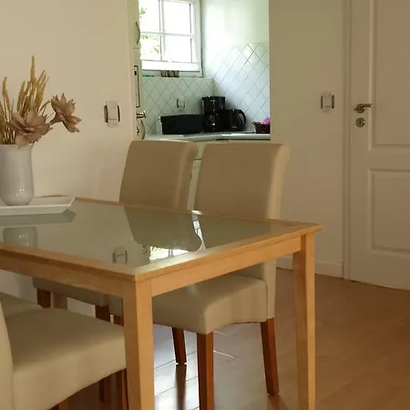 Zur Altstadt Apartament *